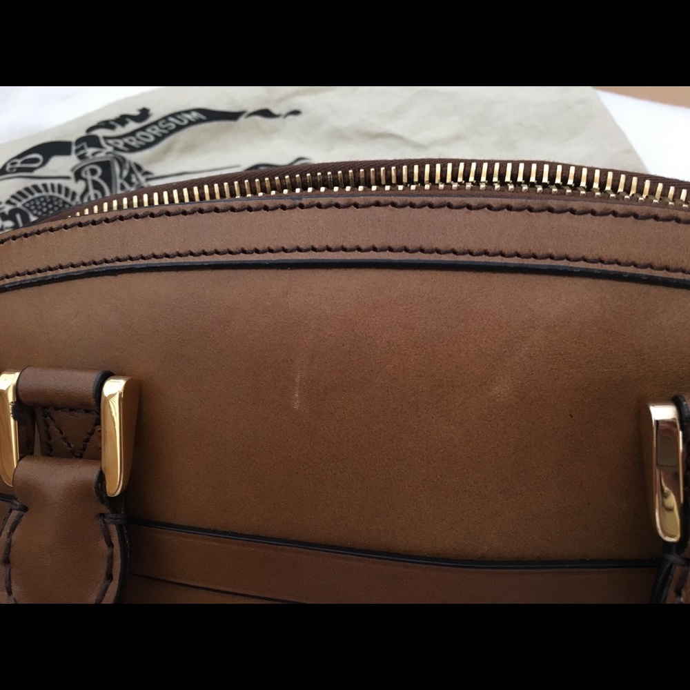 NWT. Burberry Sartorial Leather Orchard Bowling - Picture 4 of 8